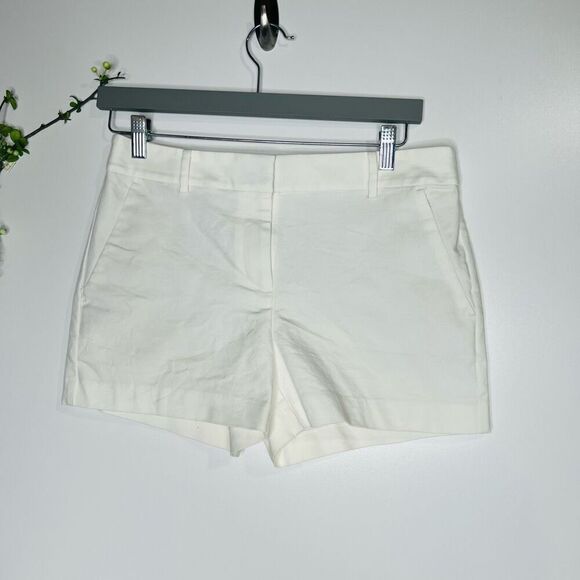 LOFT Riviera Short White Sz 4 - Picture 1 of 10
